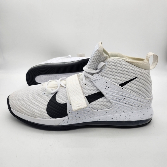 Nike Shoes Mens 18 Air Force Max 2 Basketball White Black AV6245-113 main image 9
